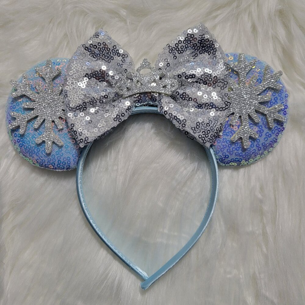 Minnie Mouse Snowflake Sequin Ears